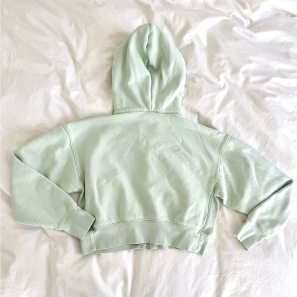 Aritzia Cozy Fleece Boyfriend Boxy Zip Hoodie – Mint Green (XS) - Picture 8 of 9